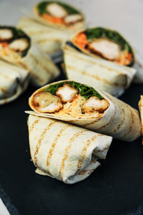 1/2 Wraps mit Chicken Sticks