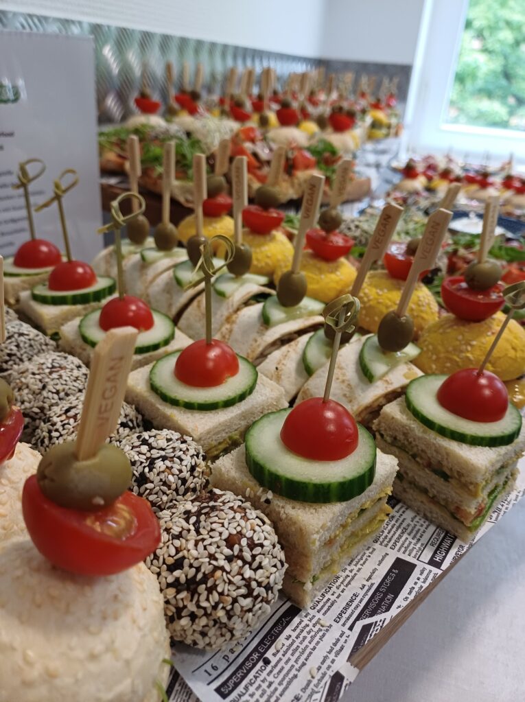 Catering Dresden im Juni: Jetzt freie Termine sichern & Sommerfingerfood genießen