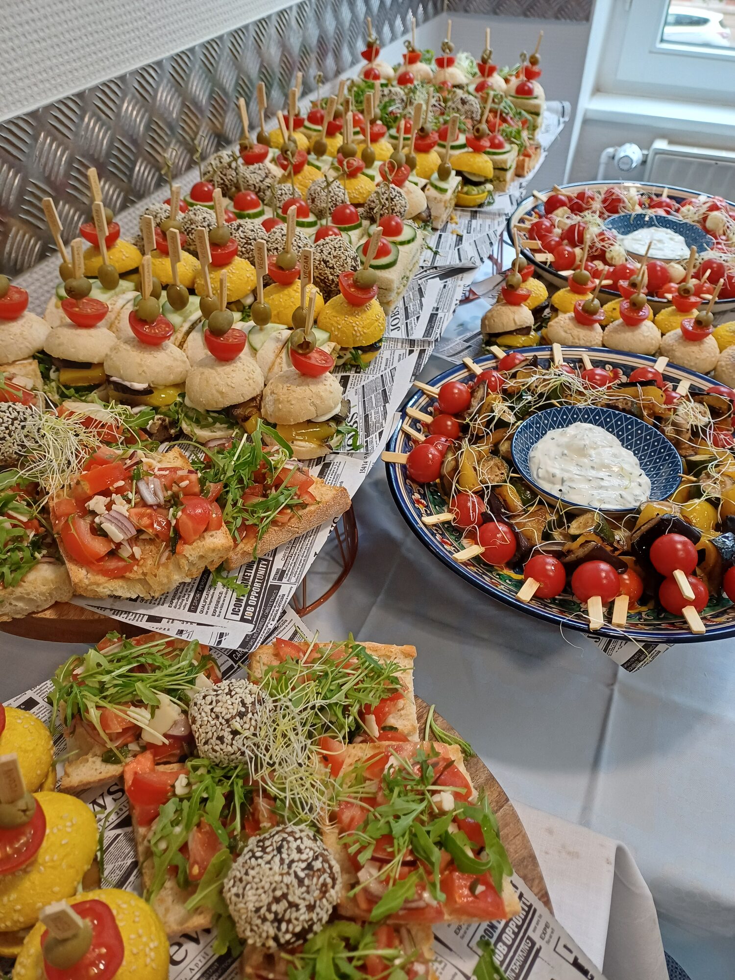 Klassisches, vegetarisches und veganes Firmencatering von Lehmüse